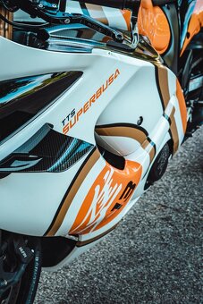 SUZUKI GSX-R 1300 HAYABUSA 2.gen - 11