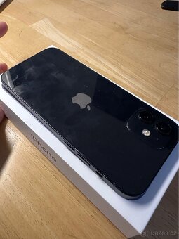 iPhone 12 – 64 GB, černý – baterie 87 % - 11
