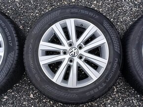 Pěkná zimní orig alu VW Multivan, Transportér 235/55/17 8mm - 11