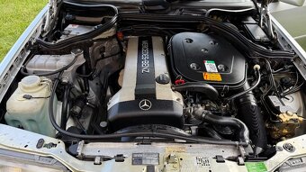Prodám Mercedes w124 300 24V - 11