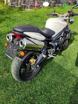 Triumph Street Triple 675 (2007) SUPER CENA - 11