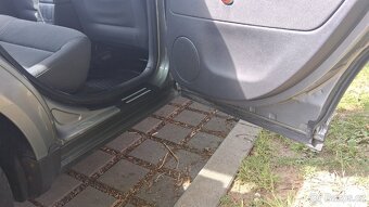 Wolksvagen Passat b5.5 2004. Pěkný. AUTOMAT. - 11