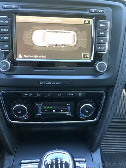 Škoda Superb 2 facelift, 125kw manuál, TOP KM , servis Škoda - 11