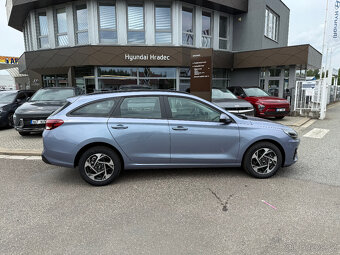 i30 Kombi 1,5 DPi 70 kW Manual Smart FWD - 11