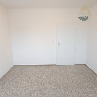 BYT 3+1 S BALKONEM, KLATOVY, MĚCHUROVA - 11