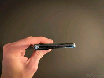 Samsung Galaxy S22 - 11