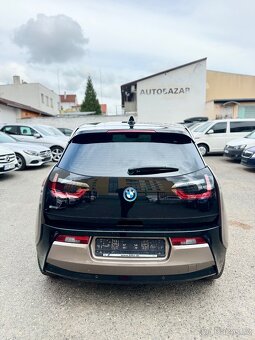 BMW i3,  Hybridní Elektro + Benzín Ojeté, 7/2014, 171 000 km - 11
