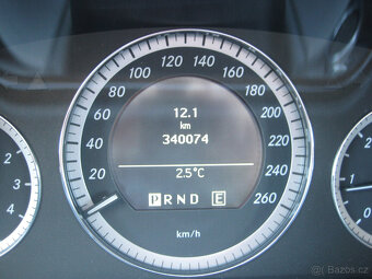 MERCEDES-BENZ 250 CDi 4MATIC ČR, 1.MAJITEL - 11