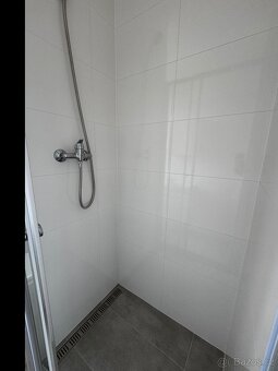 Prodej bytu 1+1 30m s balkónem 5 patro - 11