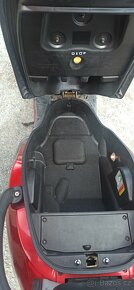 Kymco GrandDink 250 - 11