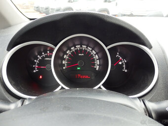 Venga 1.4CRDi 57kW Active 2012 - 11