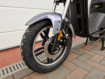 Elektroskútr RACCEWAY PAŘEZ 25, bez ŘP - 11