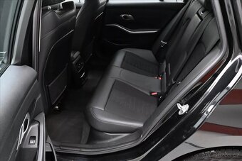 BMW Řada 3 2,0 320d 140 kW AT8 - 11