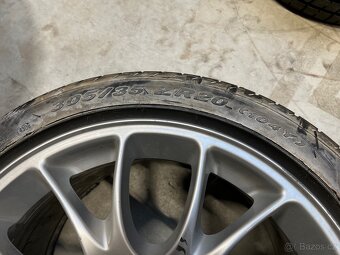 Ferrari kola R20 - 11