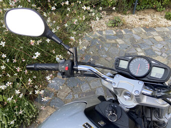 Suzuki GSR600, 30.000Km, garážovaná - 11