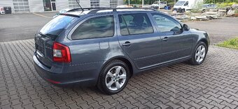 Škoda Octavia 2 1.4 TSI 90 Kw Elegance Xenony - 11