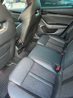 Škoda Octavia 4 RS TSI 180kw Combi - 11