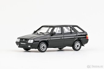 Modely Škoda Forman (1993) 1:43 Abrex - 11