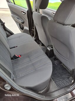Suzuki Swift 1.2.  4/ 2015 - 11