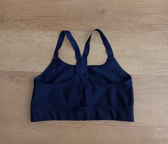 Under Armour dámská sportovní podprsenka vel. S - 11