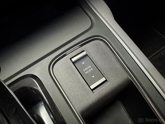 CITROËN C5 Aircross Plug In Hybrid 225ps Business e-EAT8 - 11