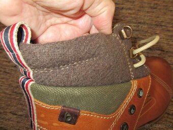 Pánské moderní kotníkové boty BUGATT vel. 43. - 11