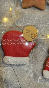 VÁNOČNÍ PERNÍČKY - DÁRKOVÁ KRABIČKA MIX
- 11