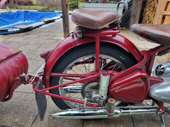 Jawa 350/18 1951 po rekonstrukci + páv 40/b. - 11