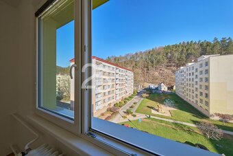 Prodej bytu o dispozici 3+1 s lodžií po kompletní rekonstruk - 11