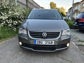touran tdi 103kw highline dsg xenon - 11