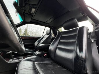 Mercedes-Benz 124, E 220E BEZ KOROZE,SUPER STAV - 11