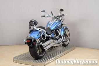 Yamaha XV 1900 Raider S - 11