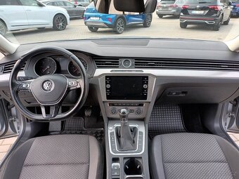 Volkswagen Passat 2,0 TDI,110KW,MANUÁL,NAVI, - 11
