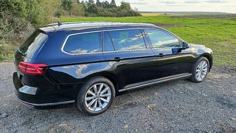VW Passat B8 2.0 BiTDI 176kW 4X4 DSG HL webasto, LED - 11