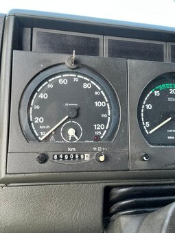 Prodám nákladní automobil IVECO na 4 koně - 11