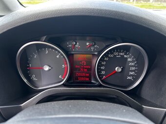 Ford Galaxy 2.0 TDCi, 2011, 7 míst, vyhř. sedačky, tažné - 11