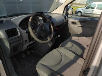 Citroën Jumpy 2,0 HDi  9 míst (2012) - 11