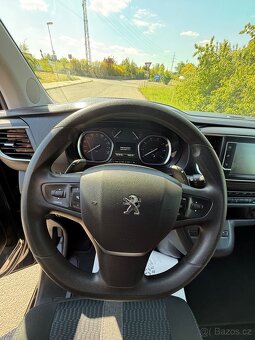 PEUGEOT TRAVELLER 2.0 HDI 130kW, 8-místné, PO SERVISU - 11