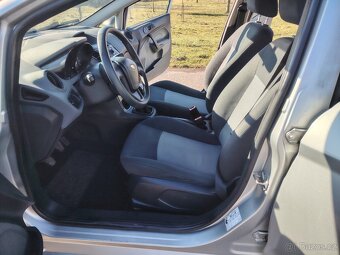 Prodám Ford Fiesta 1.4TDCi 50Kw r.v.2009 najeto 138tis. - 11