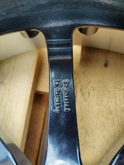 Alu kola 5x112 8J et 43. - 11