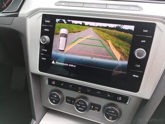 VW PASSAT 2.0TDi 110KW,ČR,M.2018,FULL LED,KAMERA,TOP STAV - 11