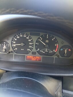 E46 320d facelift kombi 134kw - 11