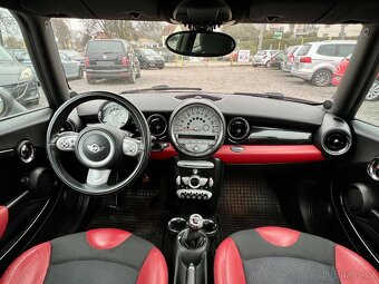 Mini Cooper Clubman 1.6d 80 kW Servis,Stav,Alu - 11
