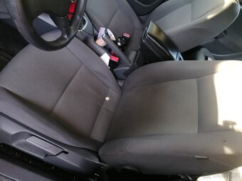 Vw Golf 5 combi 1.9tdi - 11
