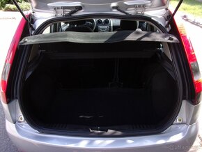 Ford Fiesta 1,25i 16V 55kW, provoz 2004,po maj.r. 1936 - 11