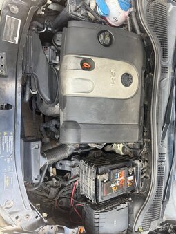 Škoda Octavia II 1.6 FSI 85 KW - 11