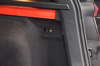 Škoda Karoq 2.0TDI 110kW Style Tažné ACC - záruka Autodraft - 11