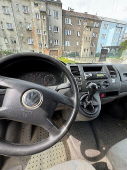 Volkswagen T5, 2004, 2.5 TDI 96 kW - 11