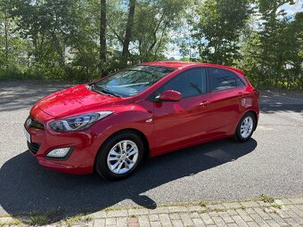 Hyundai i30 1.4i 73kw 2014 Nove v ČR - 11