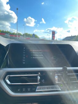 Bmw 320d xDrive 2019 140kw - 11